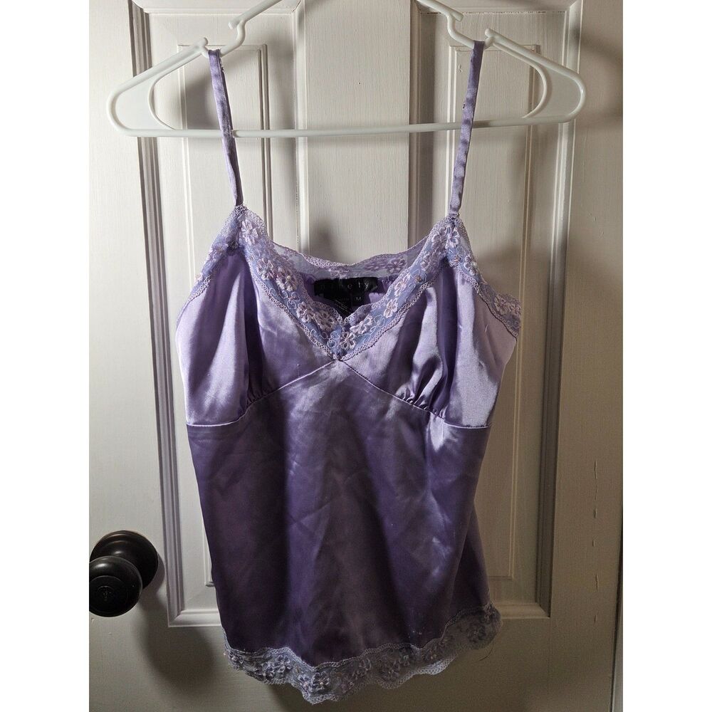 Women's Vintage Y2K Ninety Size Medium Lavender Purple Spaghetti Strap Shirt